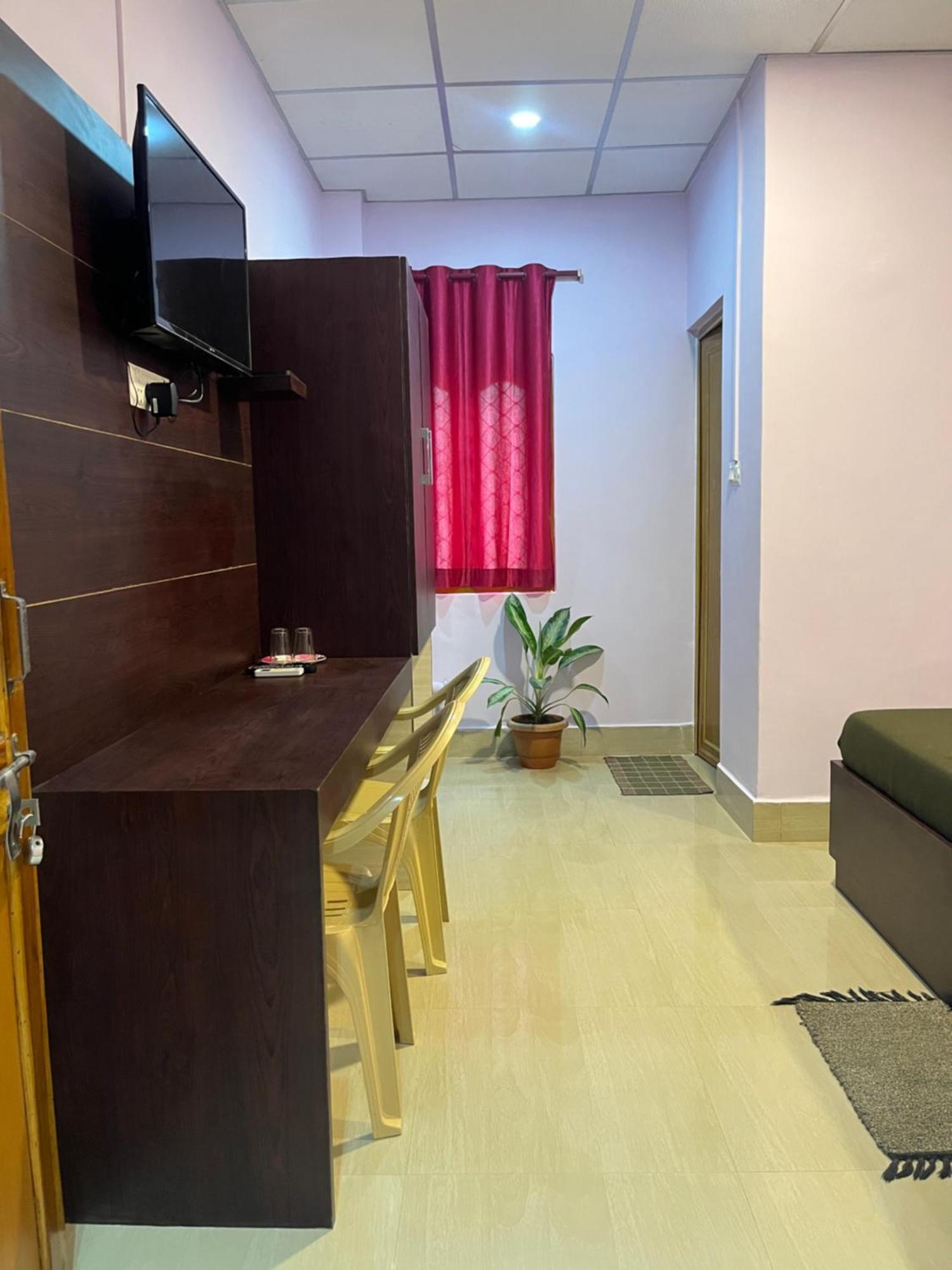 فندق Purnima Residency Lakshmanpur المظهر الخارجي الصورة